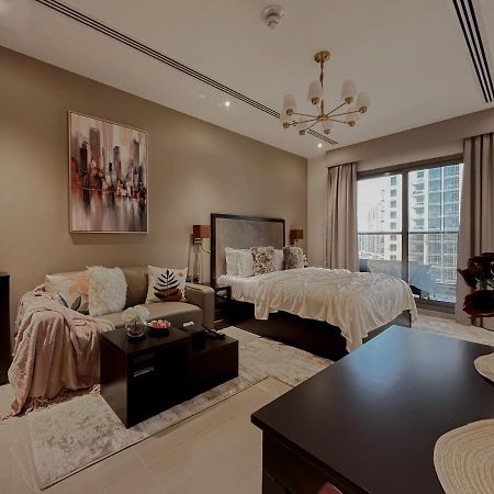 Trophy - Sky High Haven Suite Dubai Exterior photo