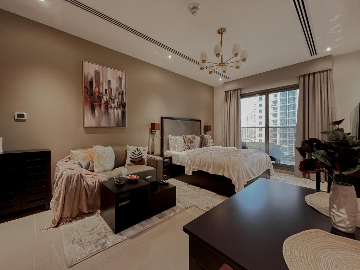 Trophy - Sky High Haven Suite Dubai Exterior photo