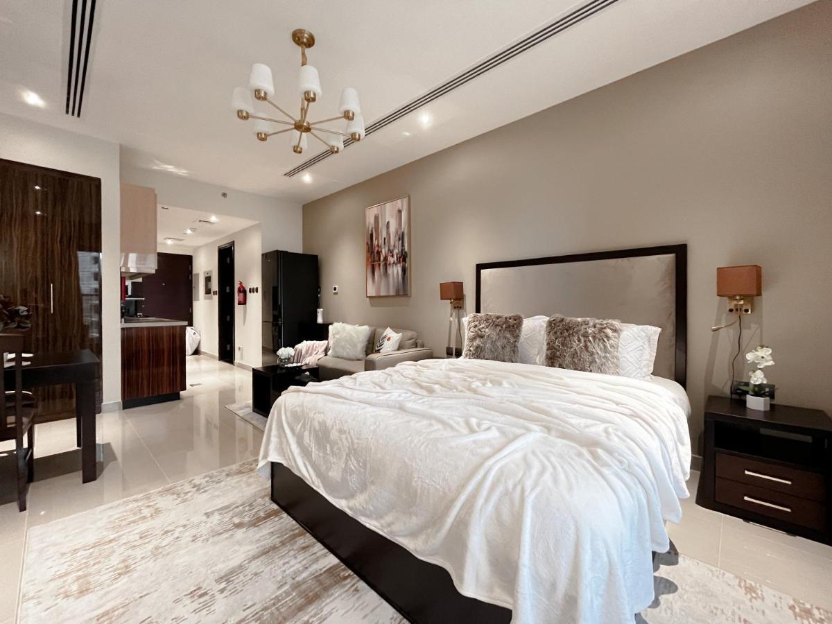 Trophy - Sky High Haven Suite Dubai Exterior photo