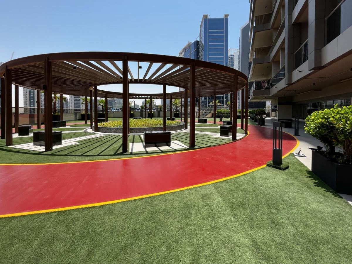 Trophy - Sky High Haven Suite Dubai Exterior photo
